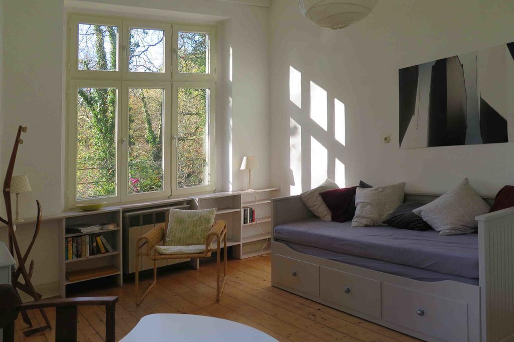 Gaesteappartement Im Atelierhaus Wuppertal Habitación foto